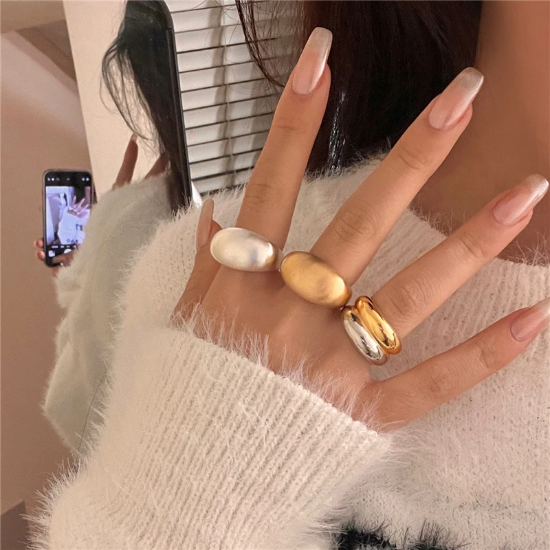 HANGZHI Vintage Wide Chunky Ring Matte Gold Silver Splicing Color Trend Personality Y2K Jewelry for Women Girls 2024 New