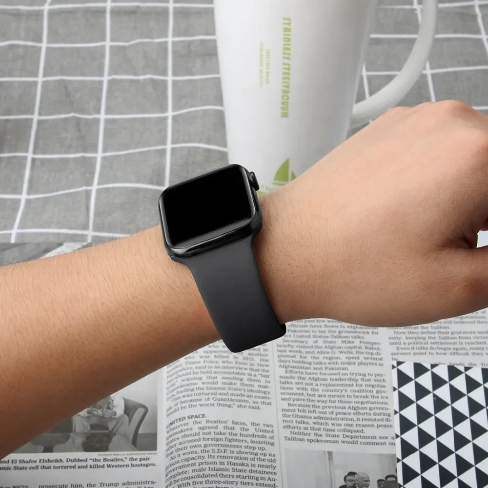 ل سوار ساعة يد آبل 46 مللي متر 42 مللي متر 45 مللي متر 44 مللي متر 41 مللي متر 40 مللي متر 49 مللي متر حزام رياضي من السيليكون الناعم لسلسلة iWatch 10 8 7 6 5 4 3 2 1 SE