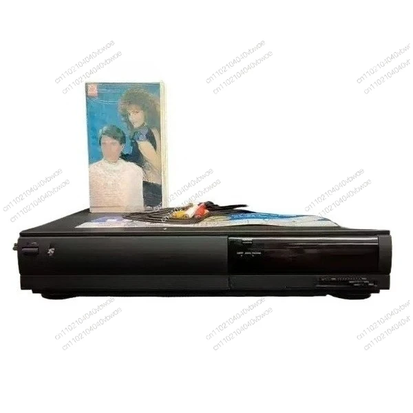 Подходит для винтажного видеорегистратора Panasonic J27J25, винтажного кассетного плеера, видеоленты формата VHS. Подходит для винтажного видеорегистратора Panasonic J27J25, винтажного кассетного плеера, видеоленты формата VHS.