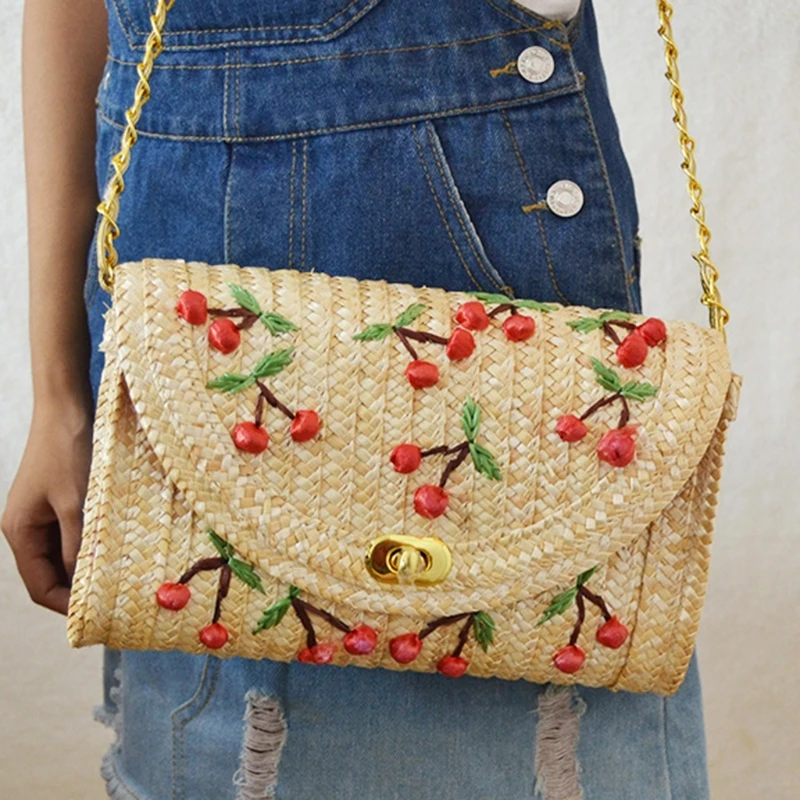 Woven Shoulder Bag with Lock Delicate Design Room Decor Popularity Improvement Female Bag Built in Bag for Phone Purse