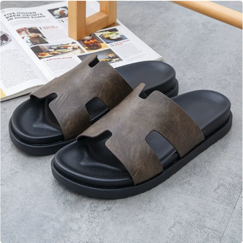 

Мужские летние повседневные шлепанцы 2026 года: удобные, нескользящие, прочные и подходят для различных случаев.