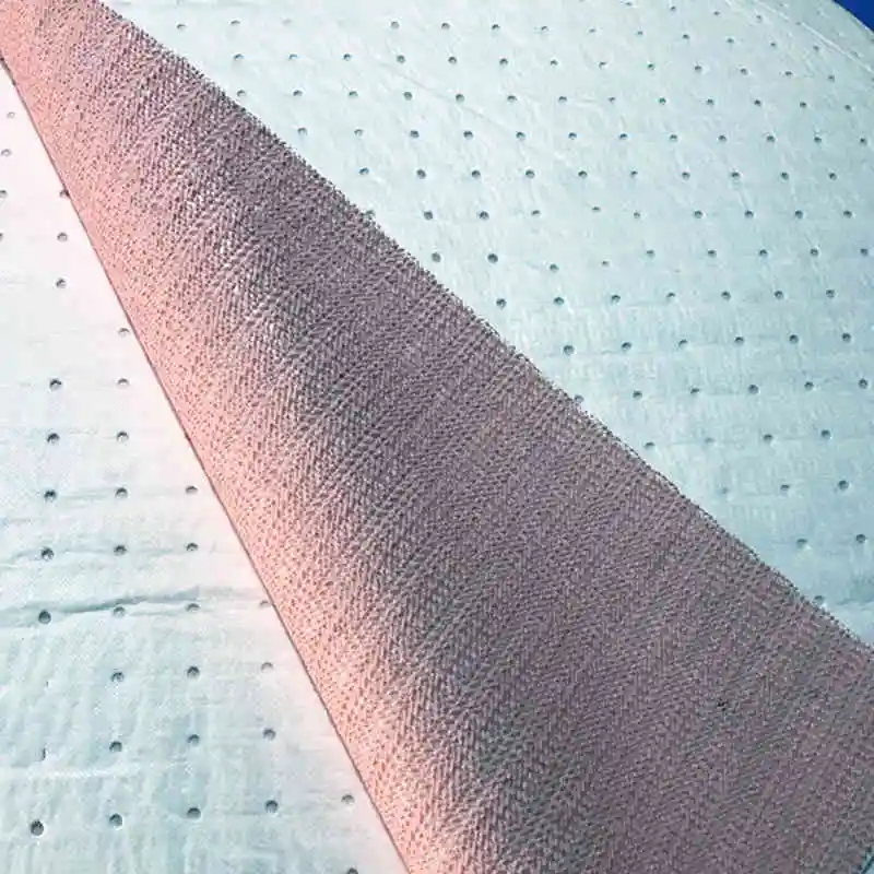 Assorbimento rapido Cuscinetti assorbenti antiscivolo Tappetino assorbente chirurgico in rotolo assorbente per sala chirurgica