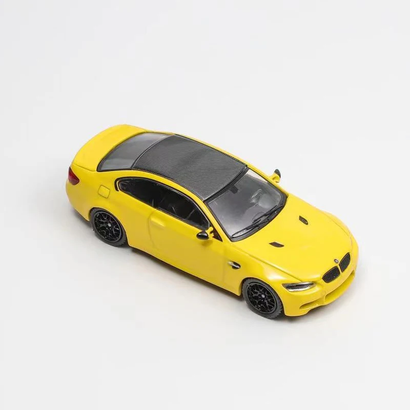 Nieuw Op Voorraad Fijn Model 1:64 Bmw M3 E92 Tentoonstelling Politieauto Levering Legering Miniatuur Diecast Bmw Ornamenten Aangepaste Speelgoed Kids Gift
