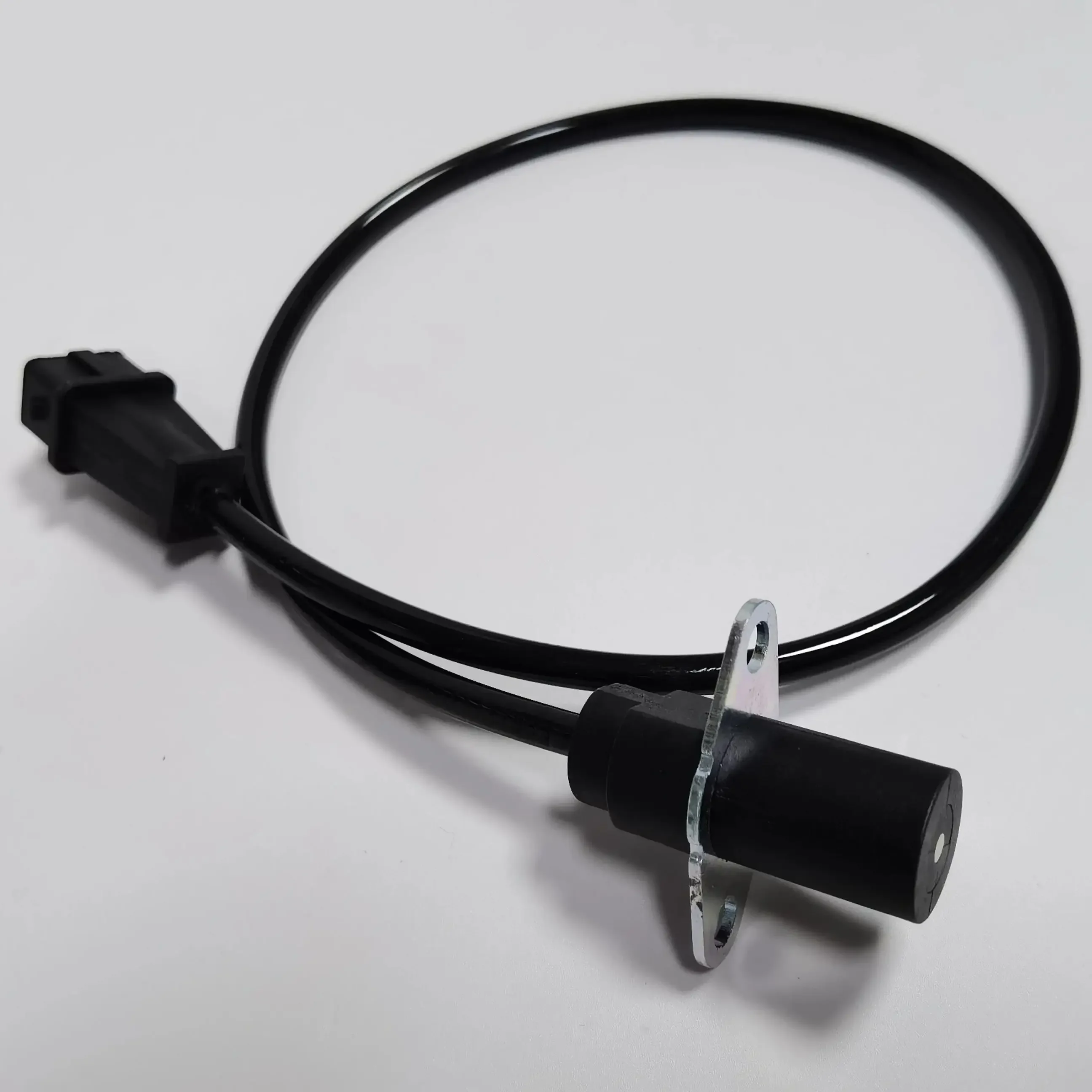 

Для Fiat Lancia Maserati Ford Abarth Alfa Romeo RPM датчик положения коленчатого вала 4460206 0523246 60800100 7547714 1639282 SEB147