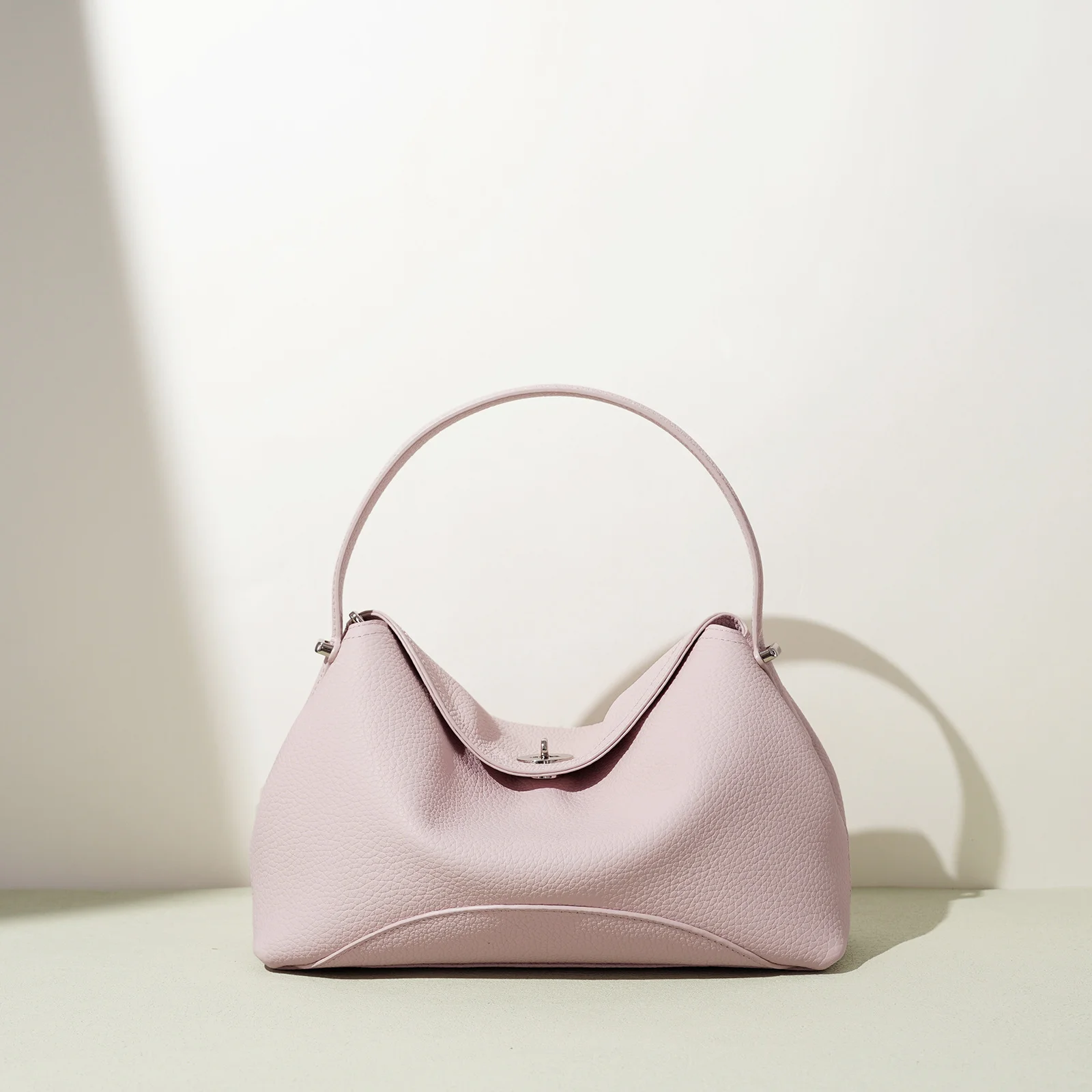 

Spring 2026 New Simple Design Dumpling Bags Handbag Top Layer Cowhide Women's Shoulder Crossbody Bag For Commuting Ladies Purse