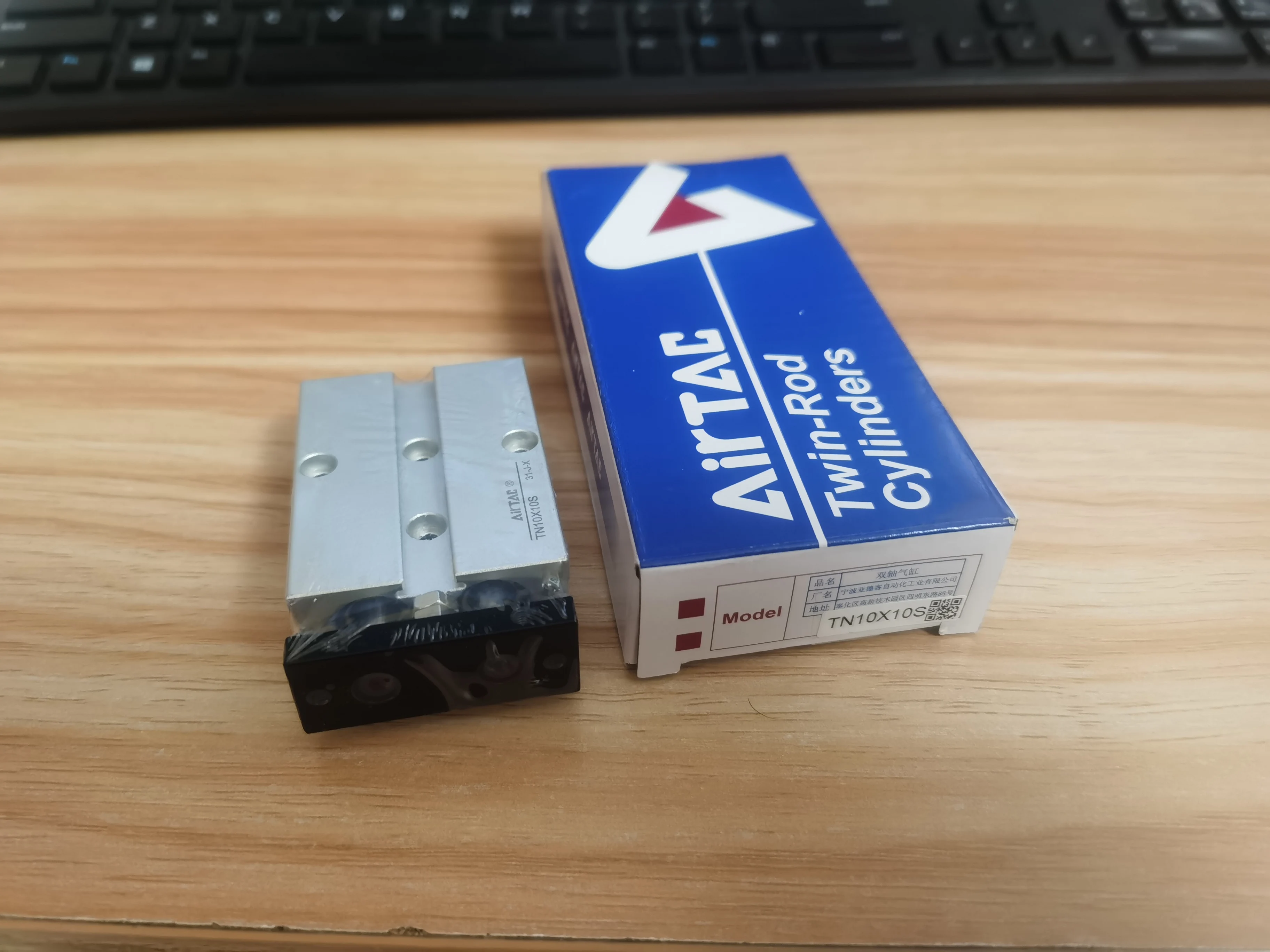 1PCS New AirTAC TN10x10-S TN10x10S  Cylinder