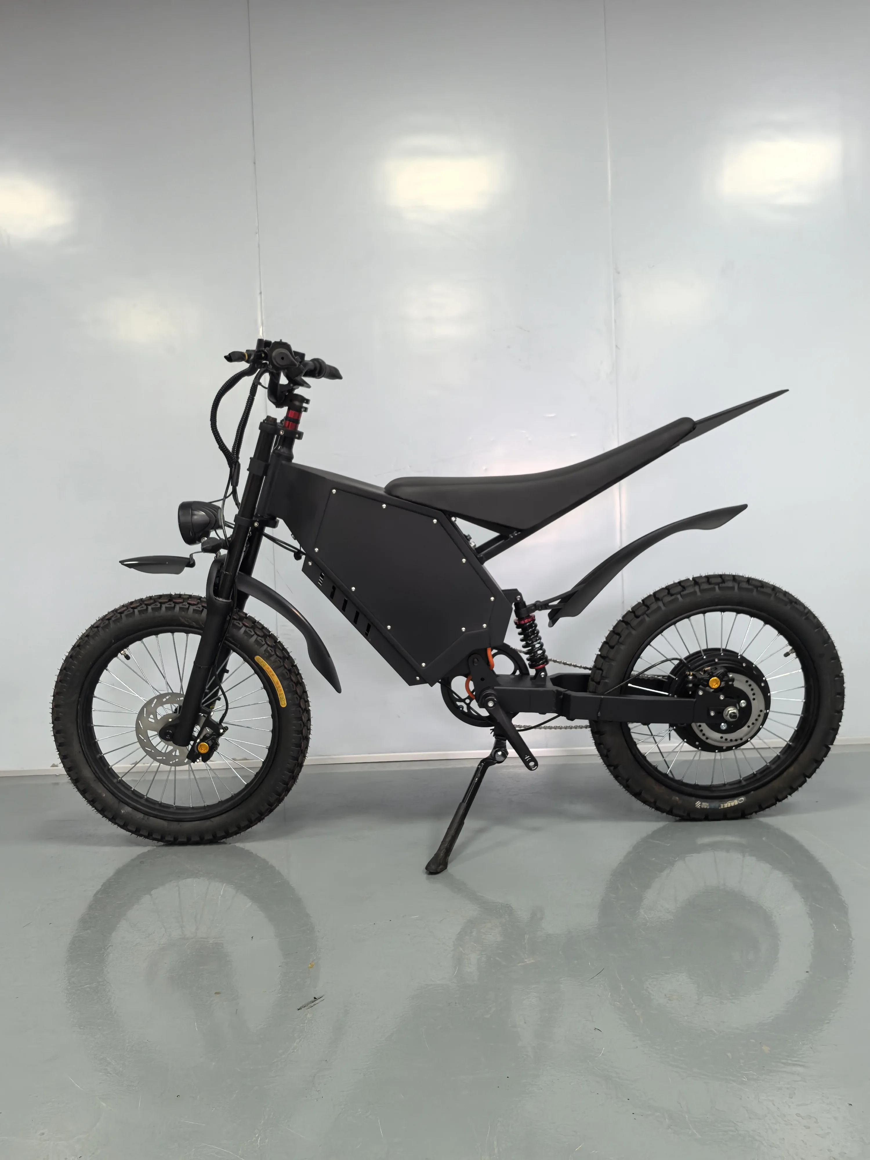 5つ星評価 12000W スチールフレーム電動ダートバイク - 72V 12000W Electric Dirt Bike のレビューと価格