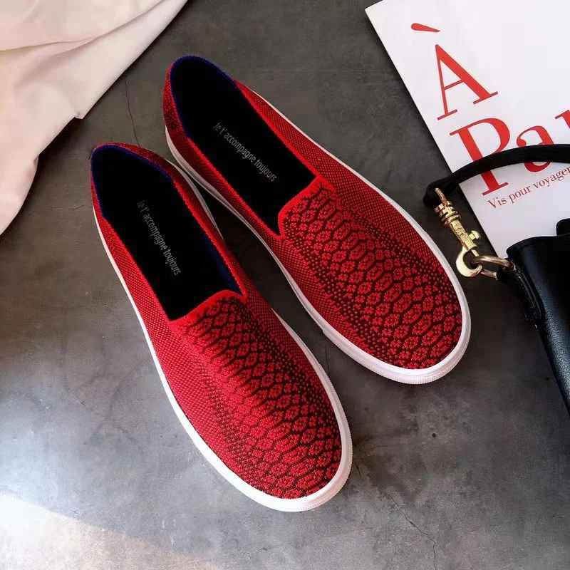 Women Shoes Summer Flat Sneakers Female Loafers Casual Woven Shoes Woman Sneakers Slip On Breath Zapatos De Mujer Plus Size