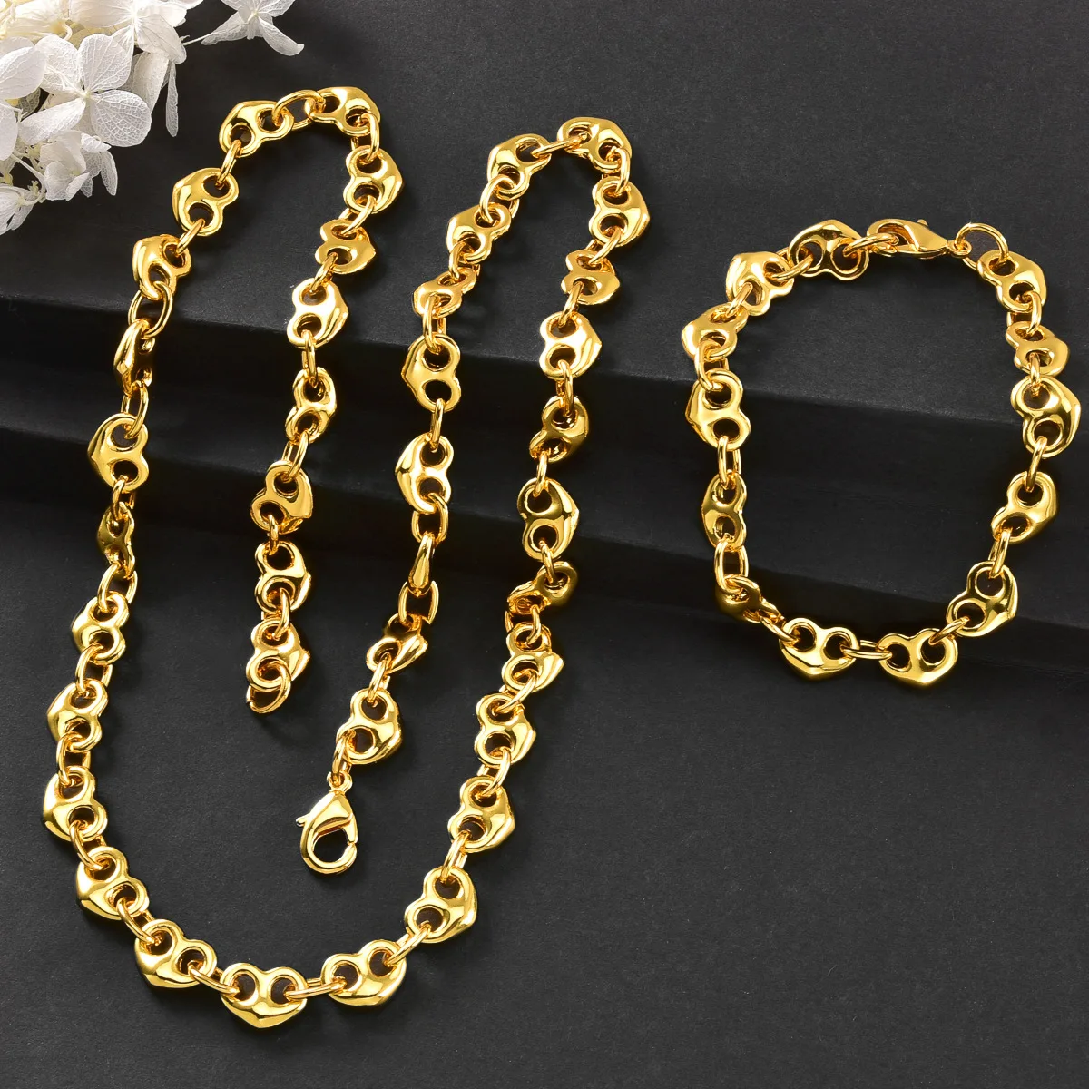 

Fashion Three-Dimensional Love Necklace Bracelet Set New European American Style Simple Splicing Chain Jewelry