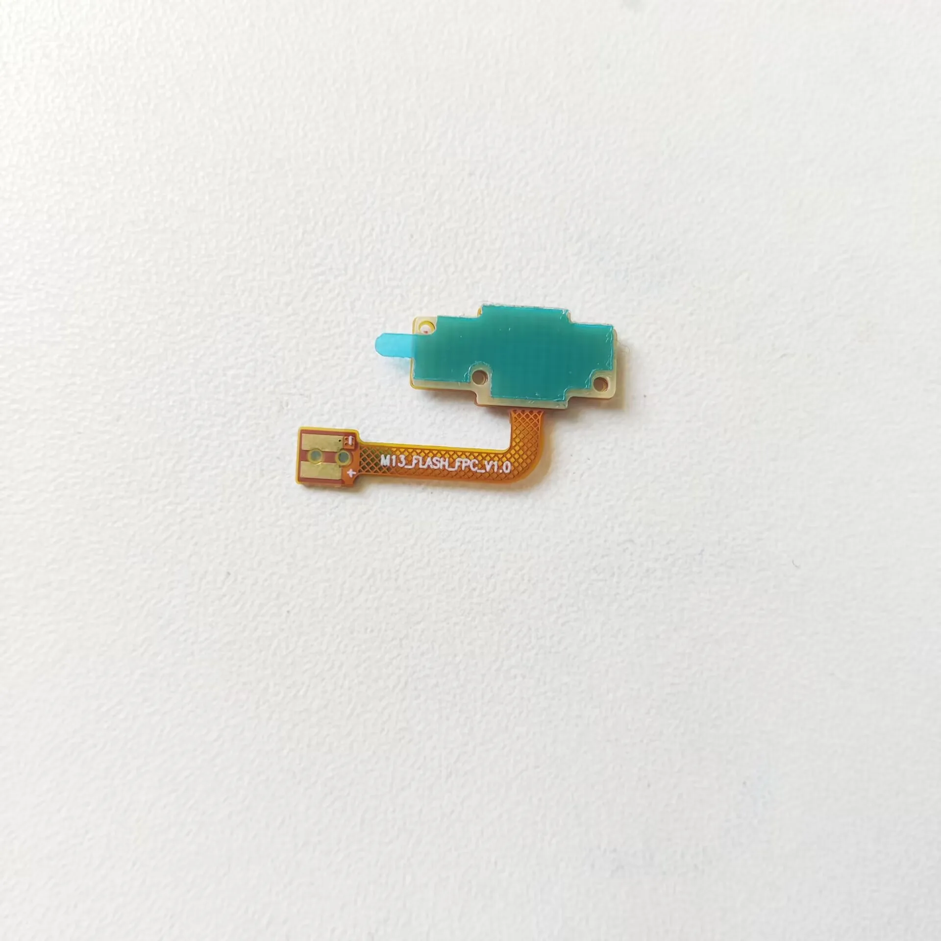 Image 3: Nouveau Original pour Doogee S88 PRO téléphone portable à l'intérieur de la lumière Flash câble FPC pièces de réparation accessoires