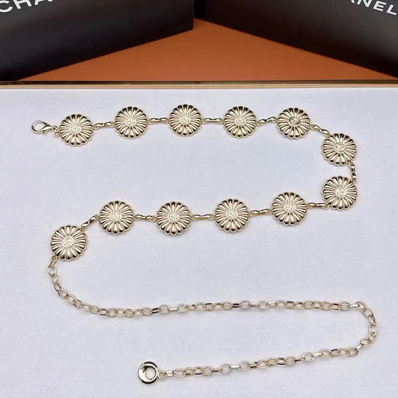 Boho Hollow Out Round Chain Belts Classic Metal Waist Chain Vintage Adjustable Body Jewelry Trendy Dress Chain For Women Girls