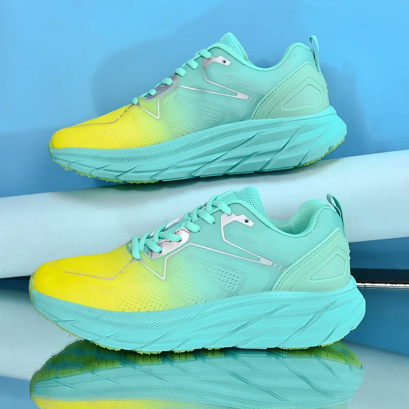 Summer Hot Sale Professional Breathable Wear-resistant Lightweight Running Shoes Neutral Lightweight Running Shoes Very Good