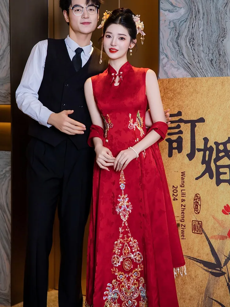 

Ele Red Chinese Sle Wedding Dr Pre-Wedding Ceremony Qipao Gown with Stand Collar for Brides Beautiful Long Gown