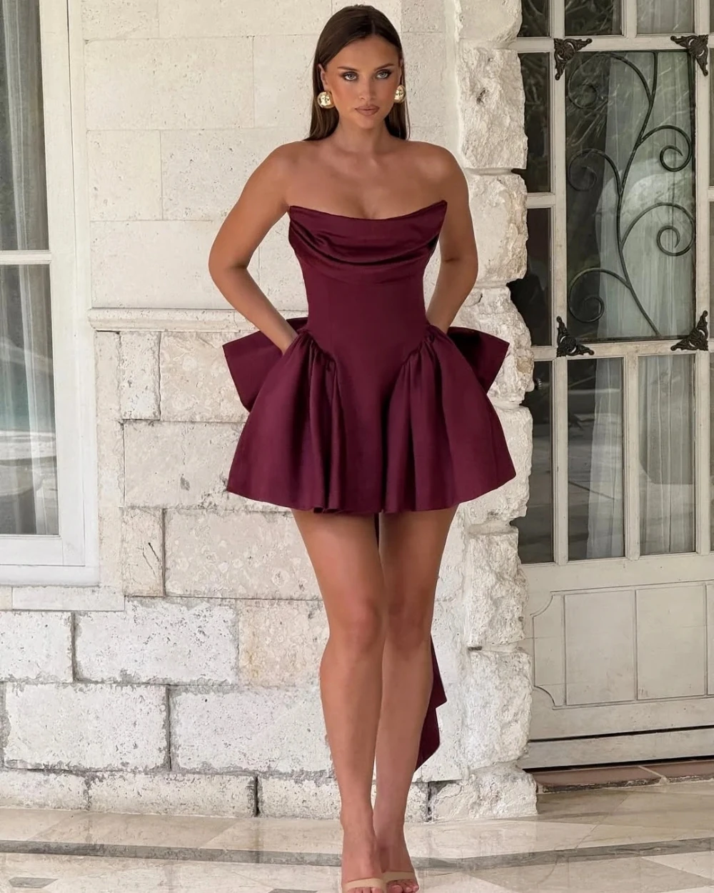 Eleganckie sukienki na studniówkę ZHUISHU, czarne sukienki bez rękawów na powitanie, satynowe mini sukienki w kształcie litery A, z gorsetowym wiązaniem na plecach, sukienki na przyjęcie urodzinowe, szyte na miarę.