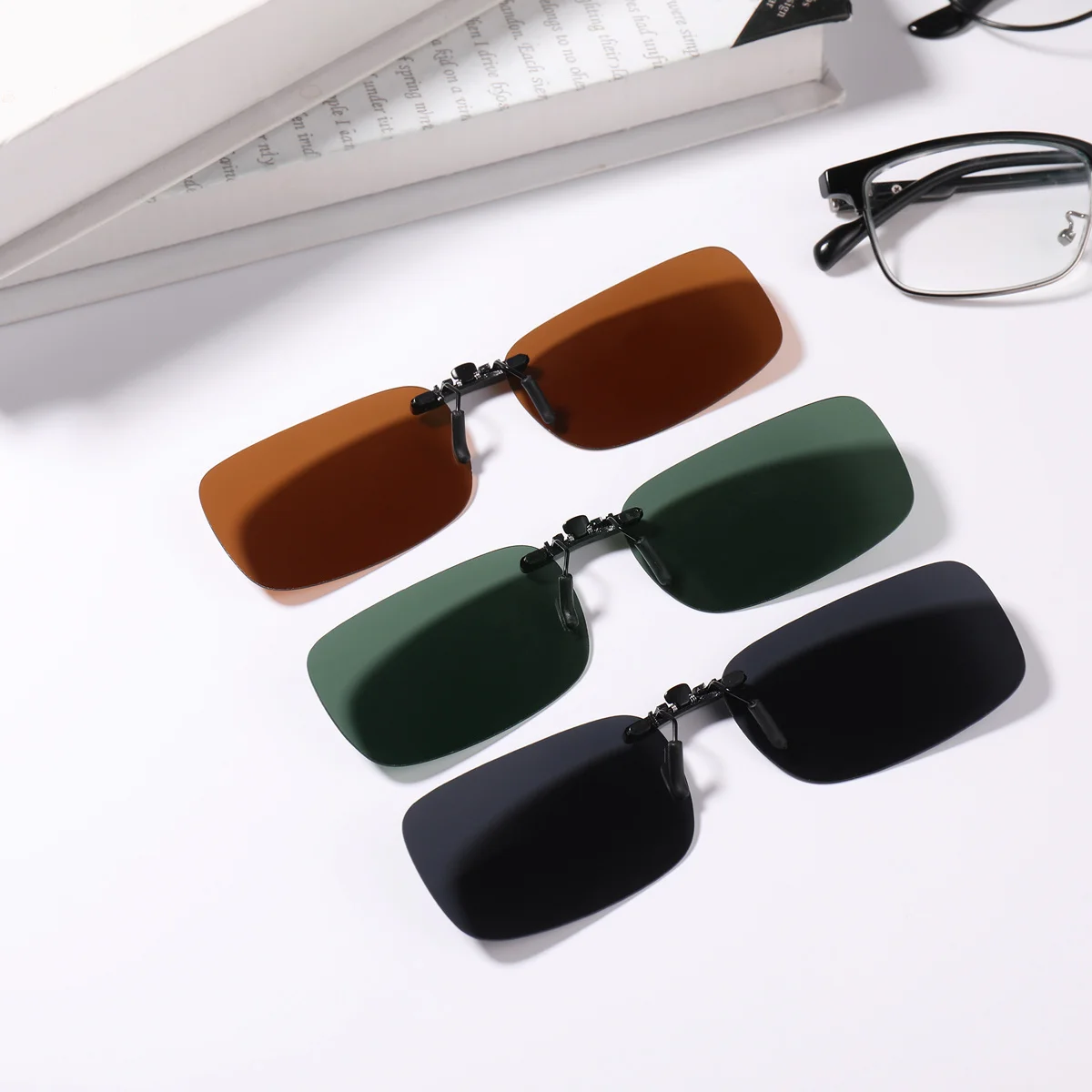 

3Pcs Driver Polarized Clip for Eyeglasses Lightweight Design Pressure Relief Nose Bridge Clear Enhanced Sensitivity Gray