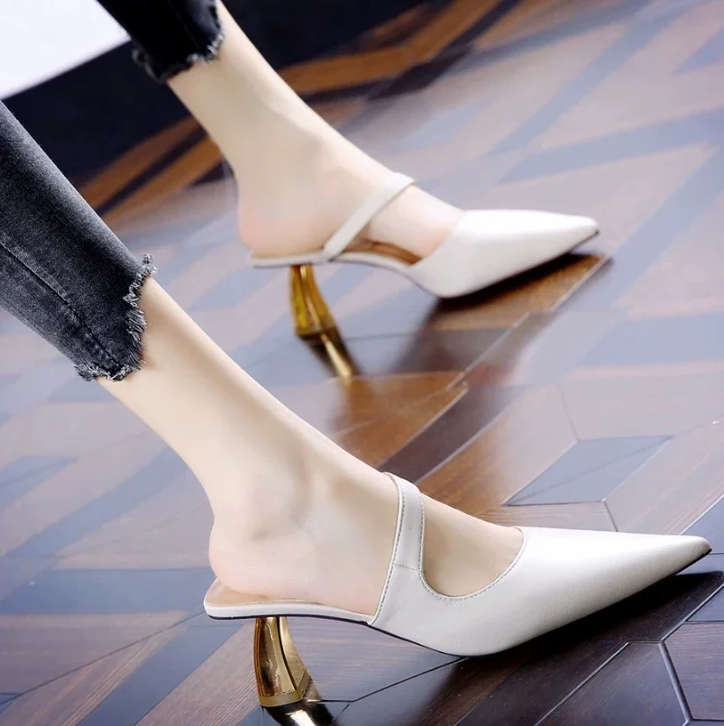 Sandal Musim Panas Baru 2025 Sandal Hak Tinggi Fashion Runcing Seksi Hak Ramping Sepatu Wanita Seks