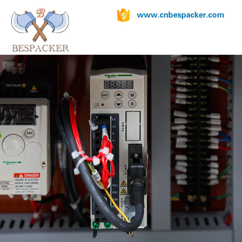 MT-220 Автоматическая плоская банка для домашних животных, пластиковая стеклянная бутылка, этикетировочная машина для наклеек