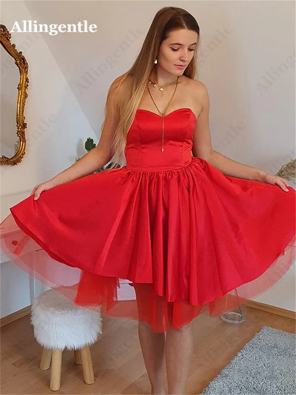 Allingentle Charmante Rode Strapless Satijnen Homecoming Jurken Sweetheart Mini-Jurk Een Line Veters Galajurk Robe De Soirée