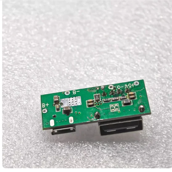 Mini mobile power bank voltage DIY power bank boost lithium battery polymer battery charging and discharging integrated module 5