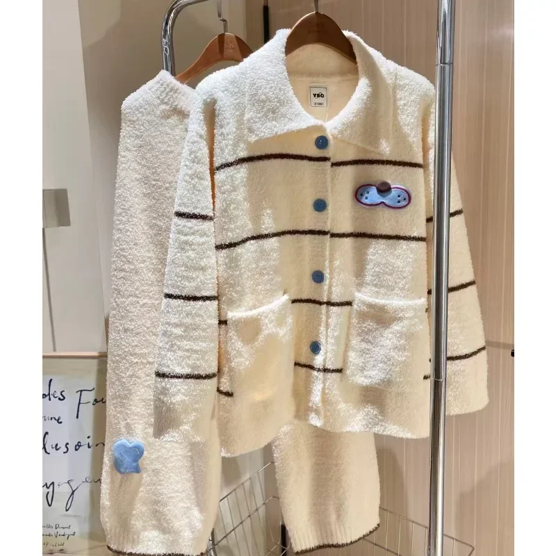 Novo conjunto de pijama de design minimalista 2025, adequado para sair ou dormir em casa, macio, confortável e quente