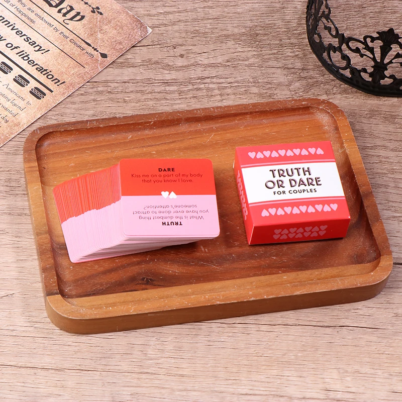 

Ingenious Family Gathering Strategy Card Game for Enhancing Parent-Child and Couple Interaction.