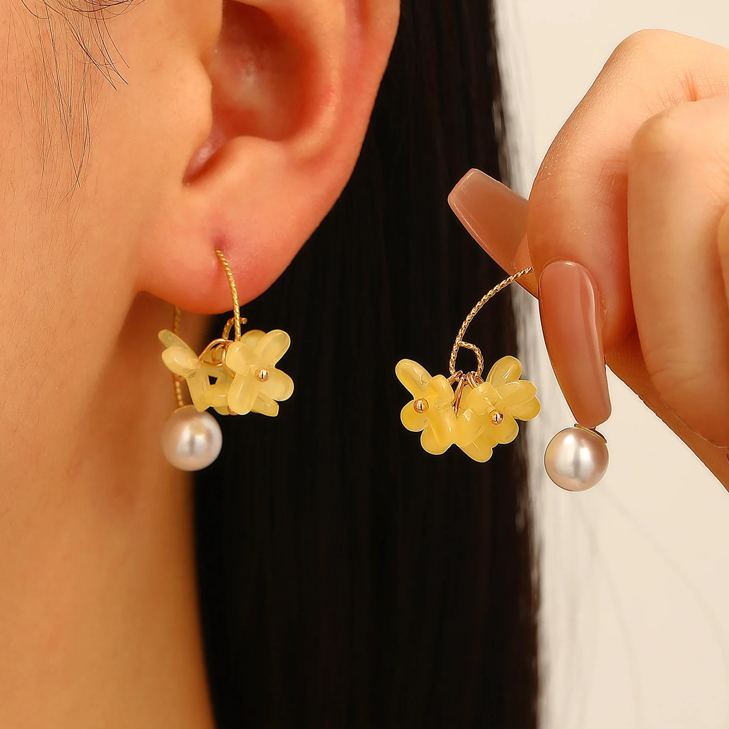 

Cute Fairy Osmanthus Earrings Women Girls Fashion Bohemian Party Jewelry Gift Design Sense Luxurious Sweet Pearl Flower Ear Hook