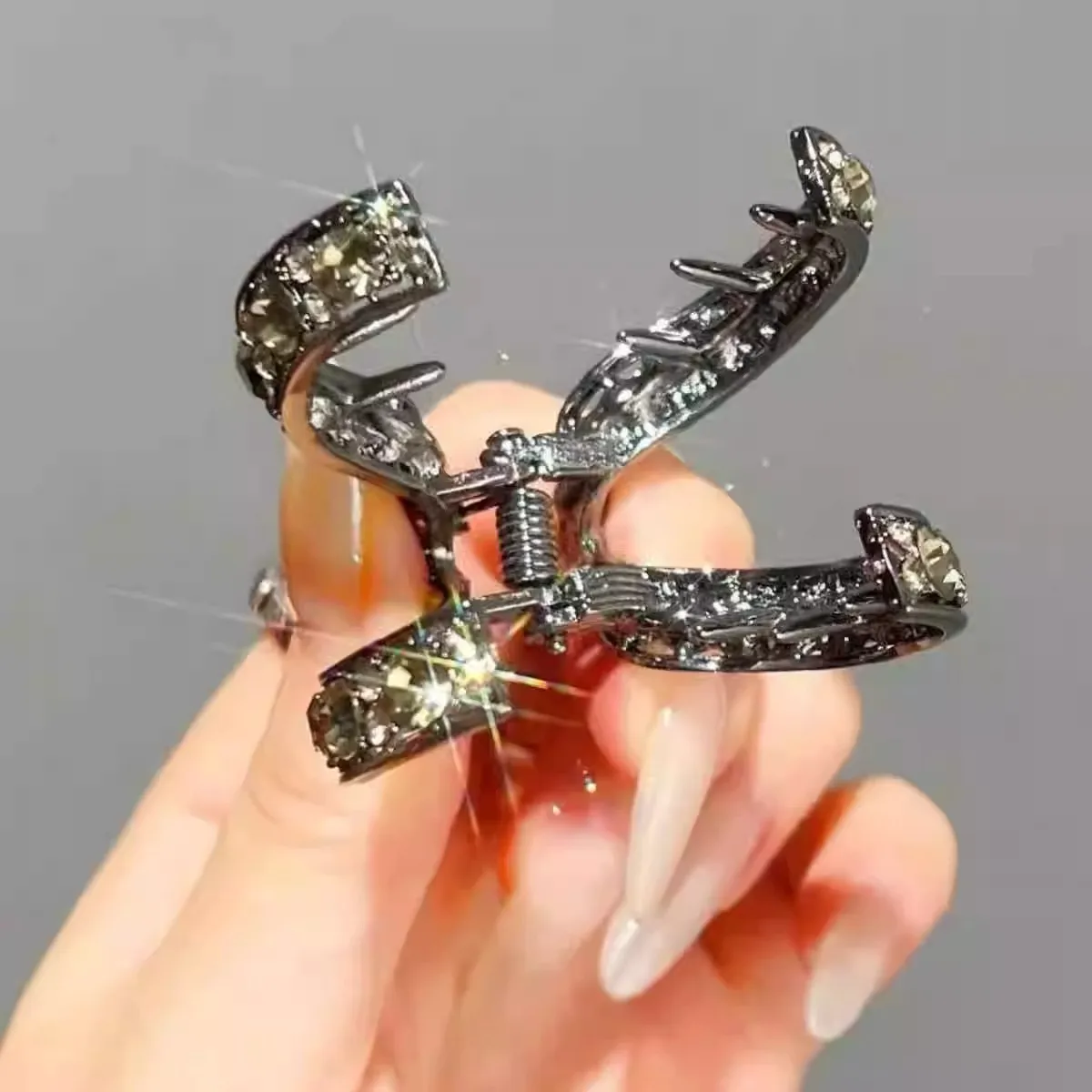 مقاطع الشعر مخلب عالية ذيل حصان على شكل حرف V انتزاع كليب تحديد قطعة أثرية عودة رئيس اللحم مشبك شعر الراقية حجر الراين كليب غطاء الرأس