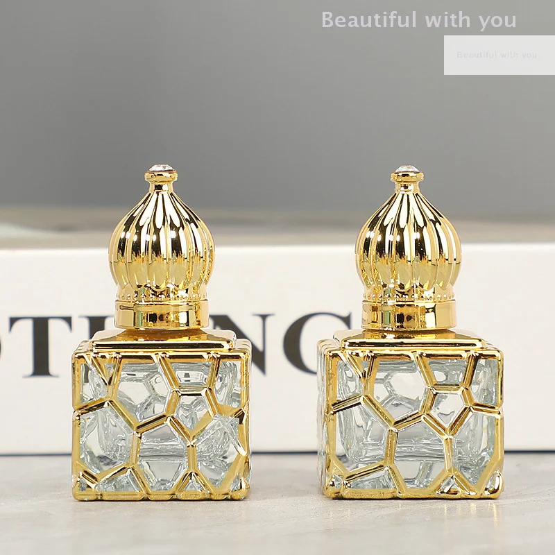 

10ml High Grade Perfume Bottle Cube Gold Glass Bottle Empty Cosmetic Containers Travel Portable Atomizer Ultra Mist Sprayer