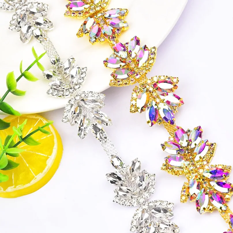 

Hand-Sewn White Rhinestone Claw Chain for DIY Wedding Dress Accessories, Fancy Welded Glass Crystal Jewelry Embellishments