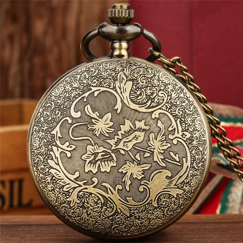 Antique Pocket Watch with Carving Western Cowboy Pattern Bronze Necklace Chain Quartz Watches To Men Women Arabic Number Clock