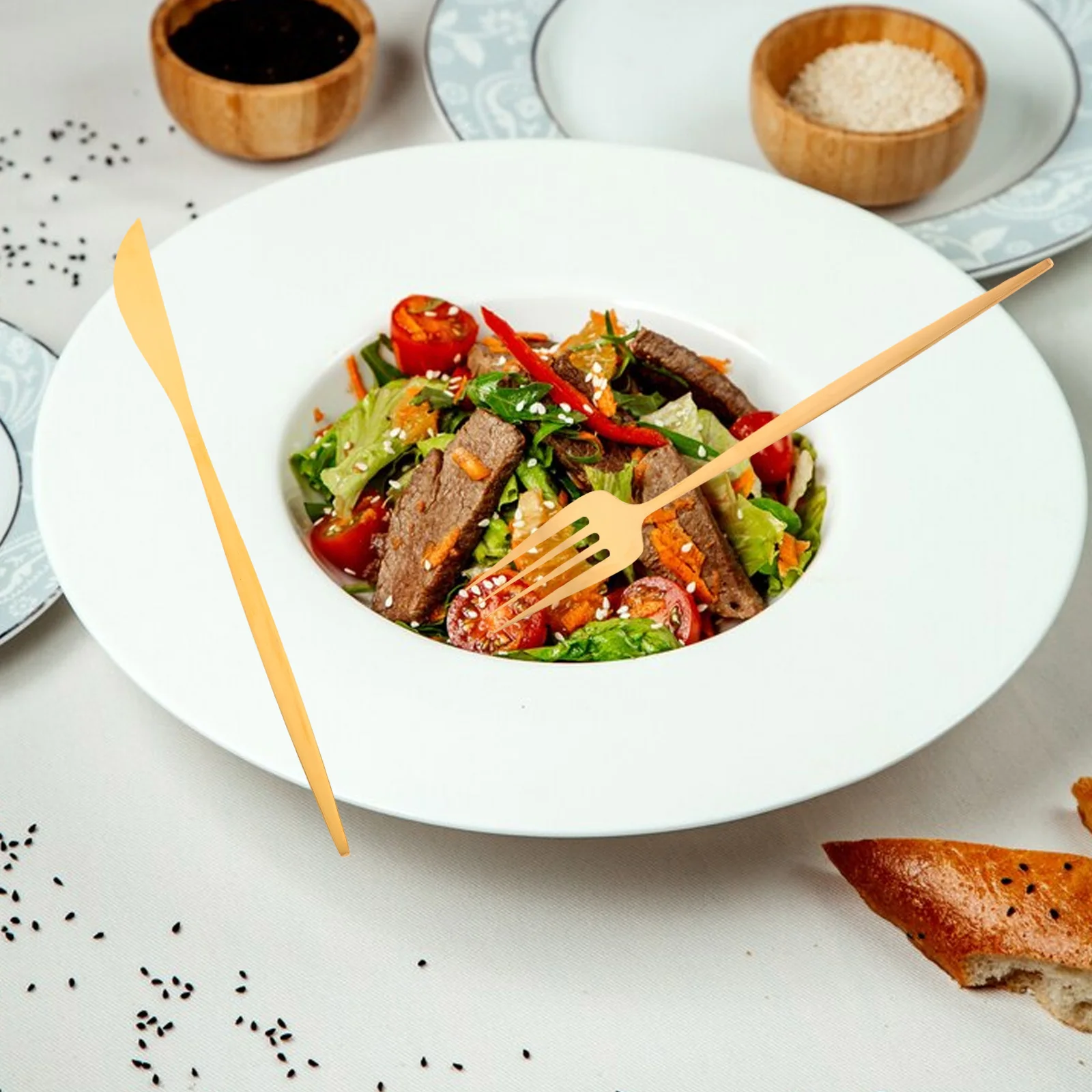 

1Set Western Stainless Steel Flatware Cutlery Set Silverware Fork Spoon Knife Suitable for Dinner Party Camping Wedding