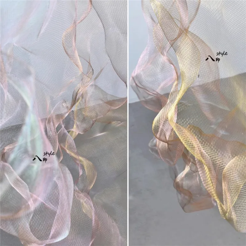 

Экологическое творчество Пластиковая художественная ткань Стальная проволока Металлическая сетка Свадебный стиль Жесткая пряжа Дизайнерская ткань для фотосъемки