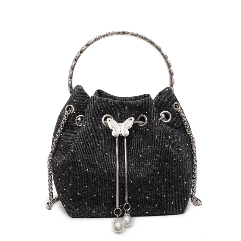 

Cross-border Niche Bag Women's 2025 New Fashion High-end Shoulder Messenger Bag Pleated Cloud Bag