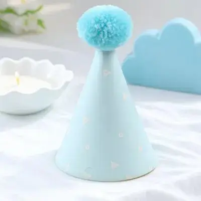 10 قطعة قبعات مخروطية لعيد الميلاد ختم ذهبي قبعات مدببة مزخرفة مستلزمات حفلات الأطفال دعائم صور للاحتفال بعيد ميلاد الأطفال