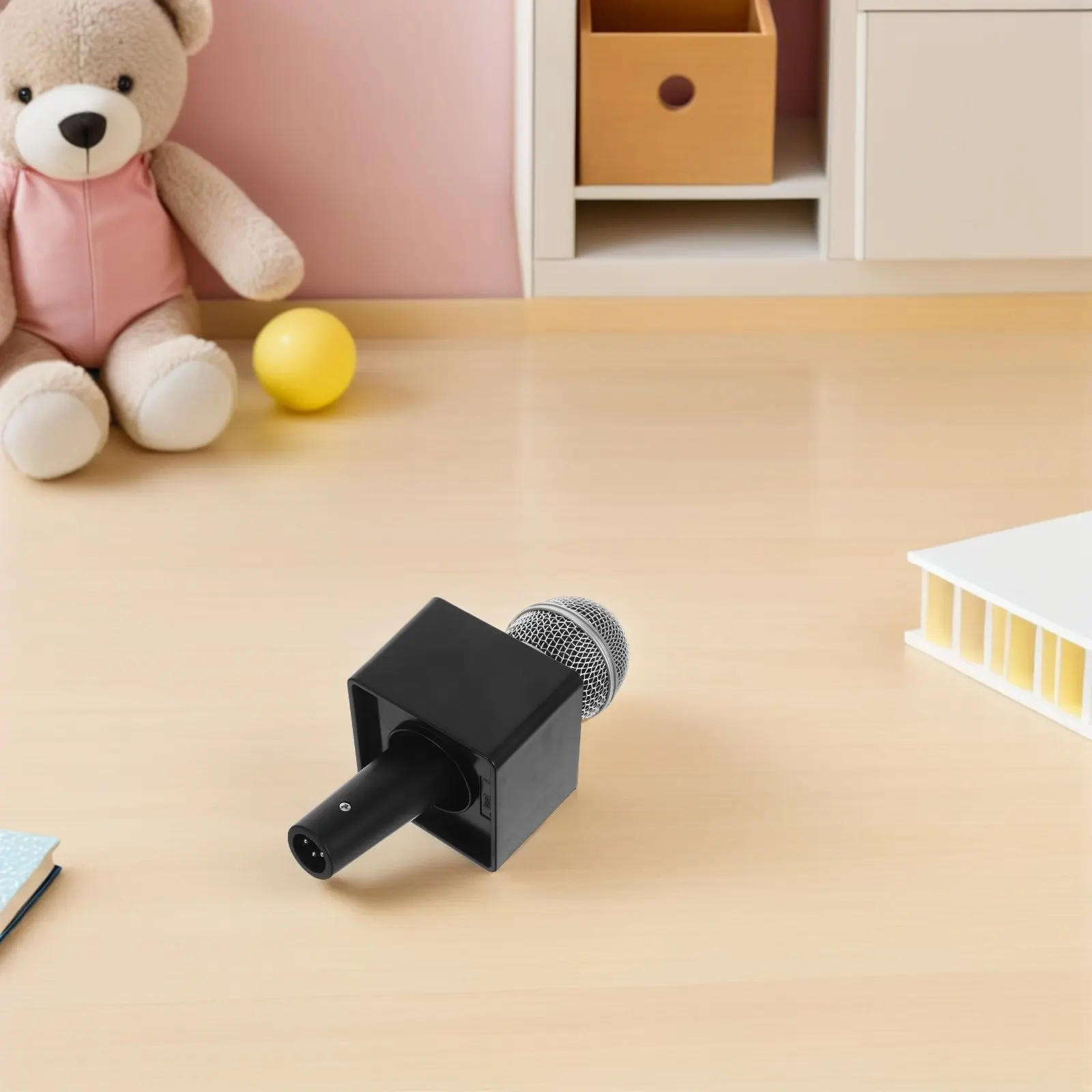 

Simulation Microphone Prop 18Cm with Square Flag for Children Pretend Play Role Play Party Events Costume Stage Performance