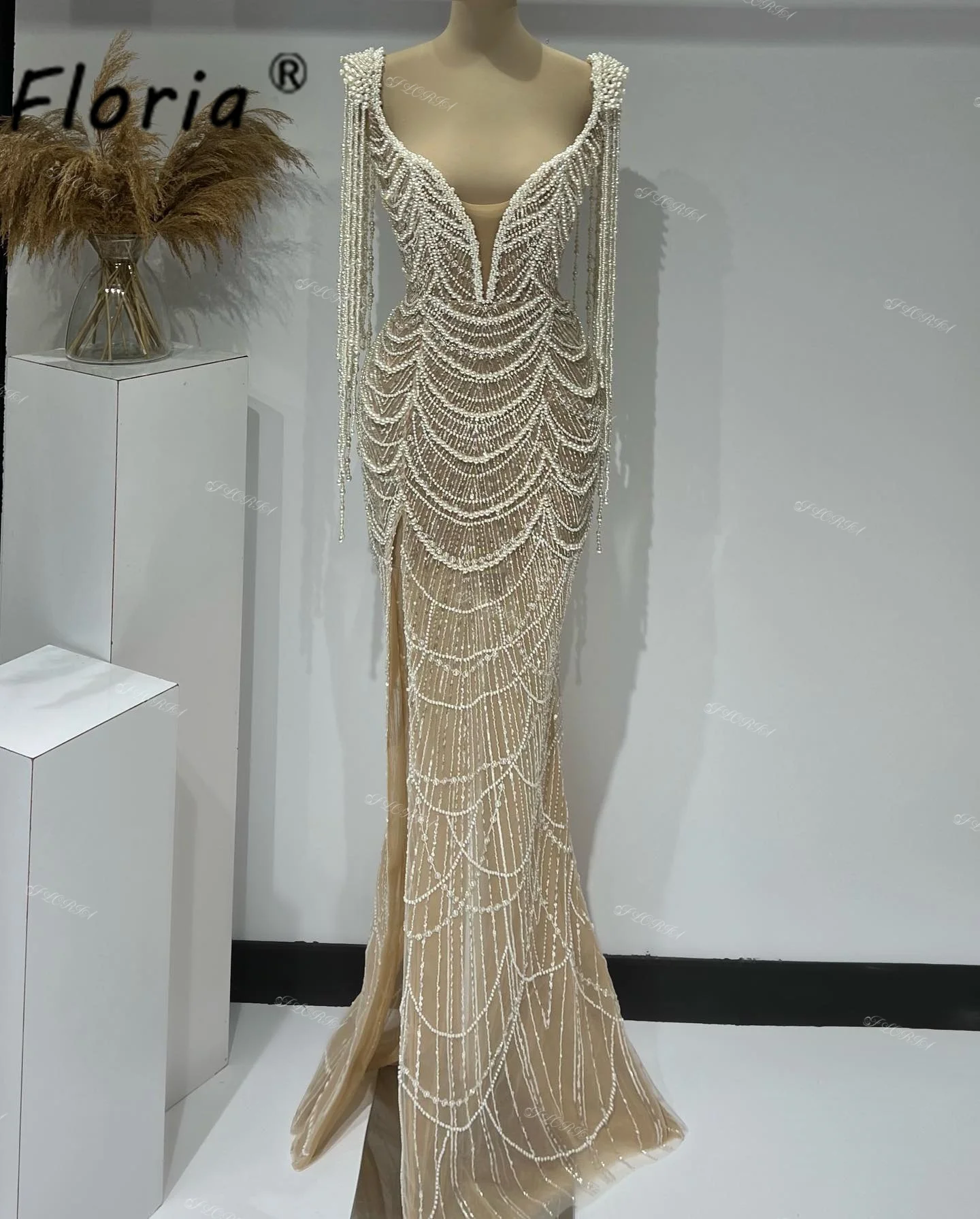 Elegant Full Pearls Beaded Formal Evening Dress with Tassel Fringes Champagn Dubai Woman Red Carpet Gowns Celebrity Prom Party