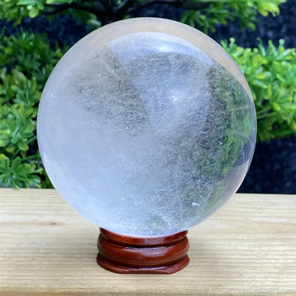 Imagem -03 - Cristal Branco Claro Natural Bola de Energia de Cura Quartzo Reiki Espécime de Pedras Preciosas Riqueza Feng Shui Decoração de Casa Alta Qualidade 1pc