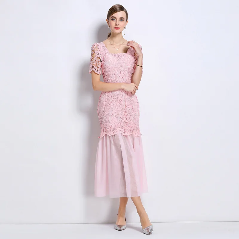 新しい8585 #   高級レーススクエアカラーガウン エレガントで淑やかなスタイル メッシュスプライシング 秋用 厚手織物ミディドレス