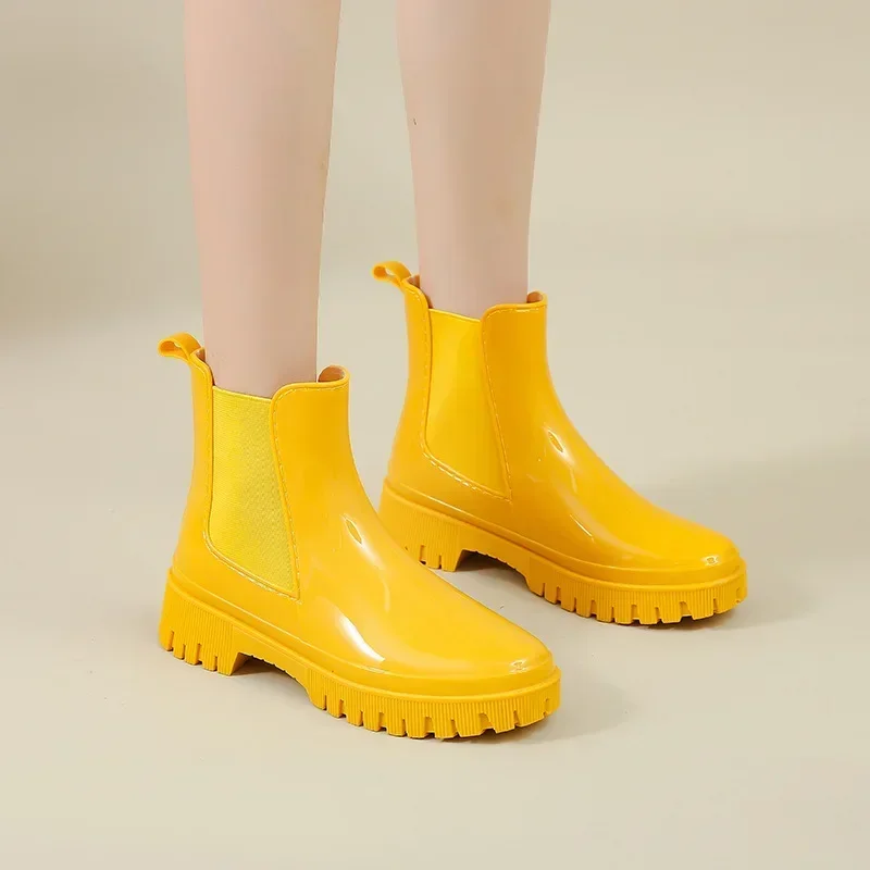 New Rubber Boot for Women's Rain Shoes Waterproof Work Garden Galoshes Fishing Rainboots Skateboard Ankle Kitchen Shoes Footwear