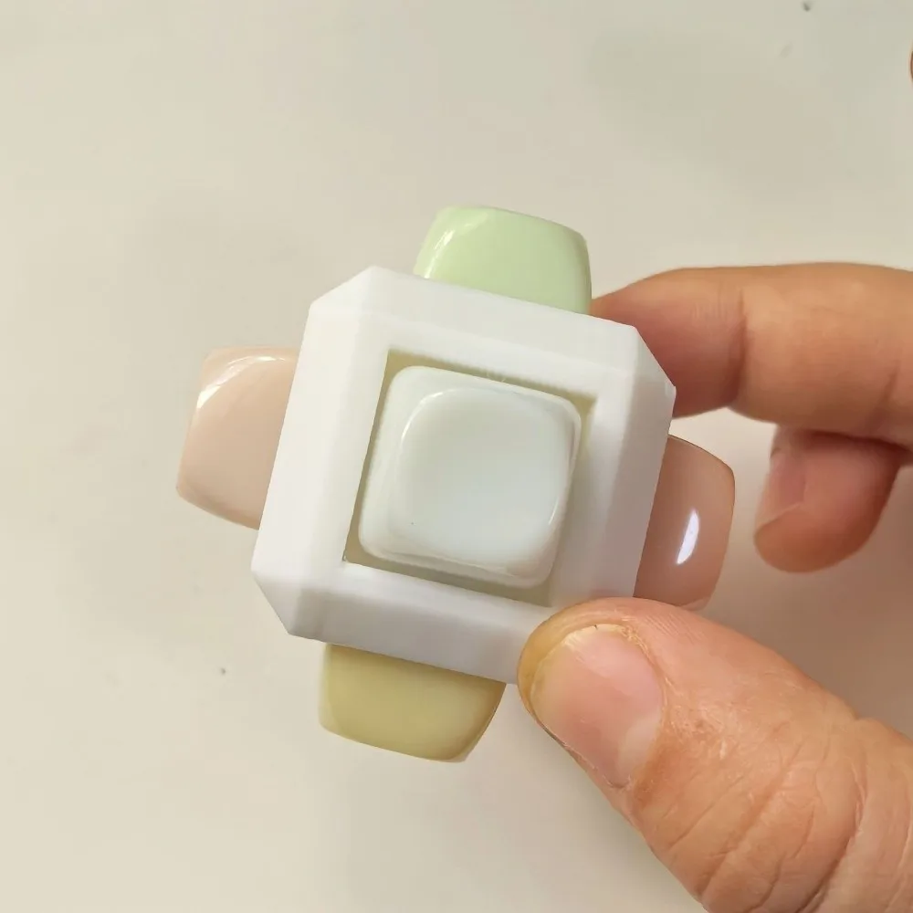 Nuovo 2/3/4/6/9 tasti tastiera pulsante chiave keycap portachiavi agitarsi dolci morbidi passano l'ora pizzico giocattolo per adulti