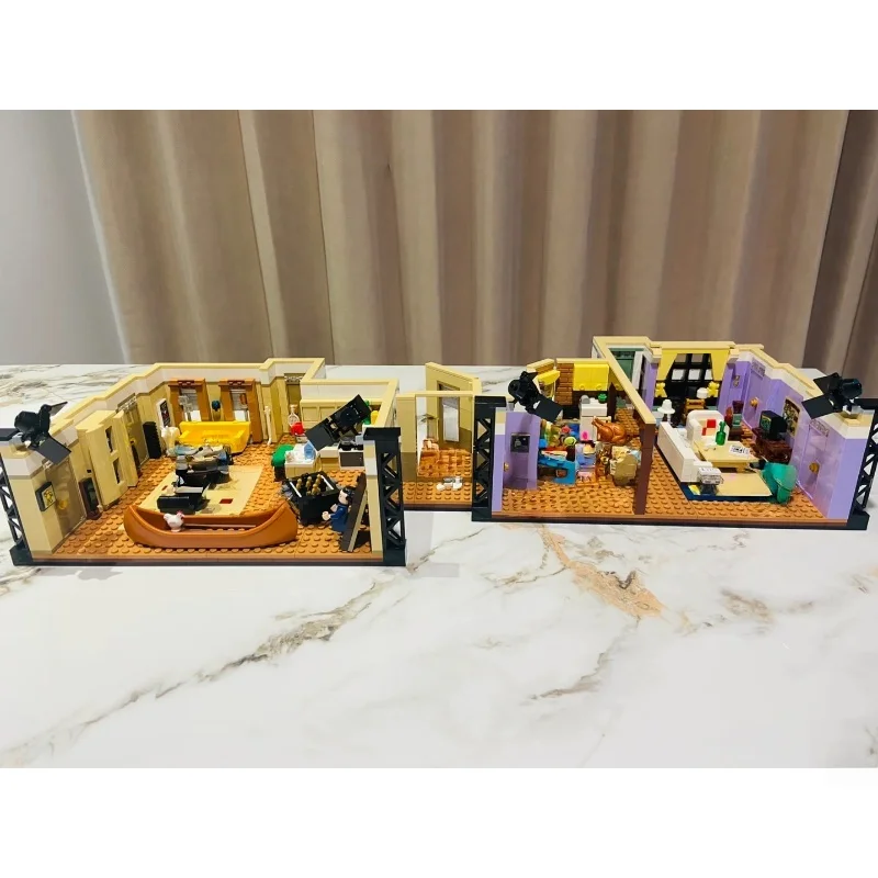 

2048pcs Movie Apartment Scene Building Blocks Sets Toy Series Highly Restored Classic Movie Scenes Collection Gift Decoration