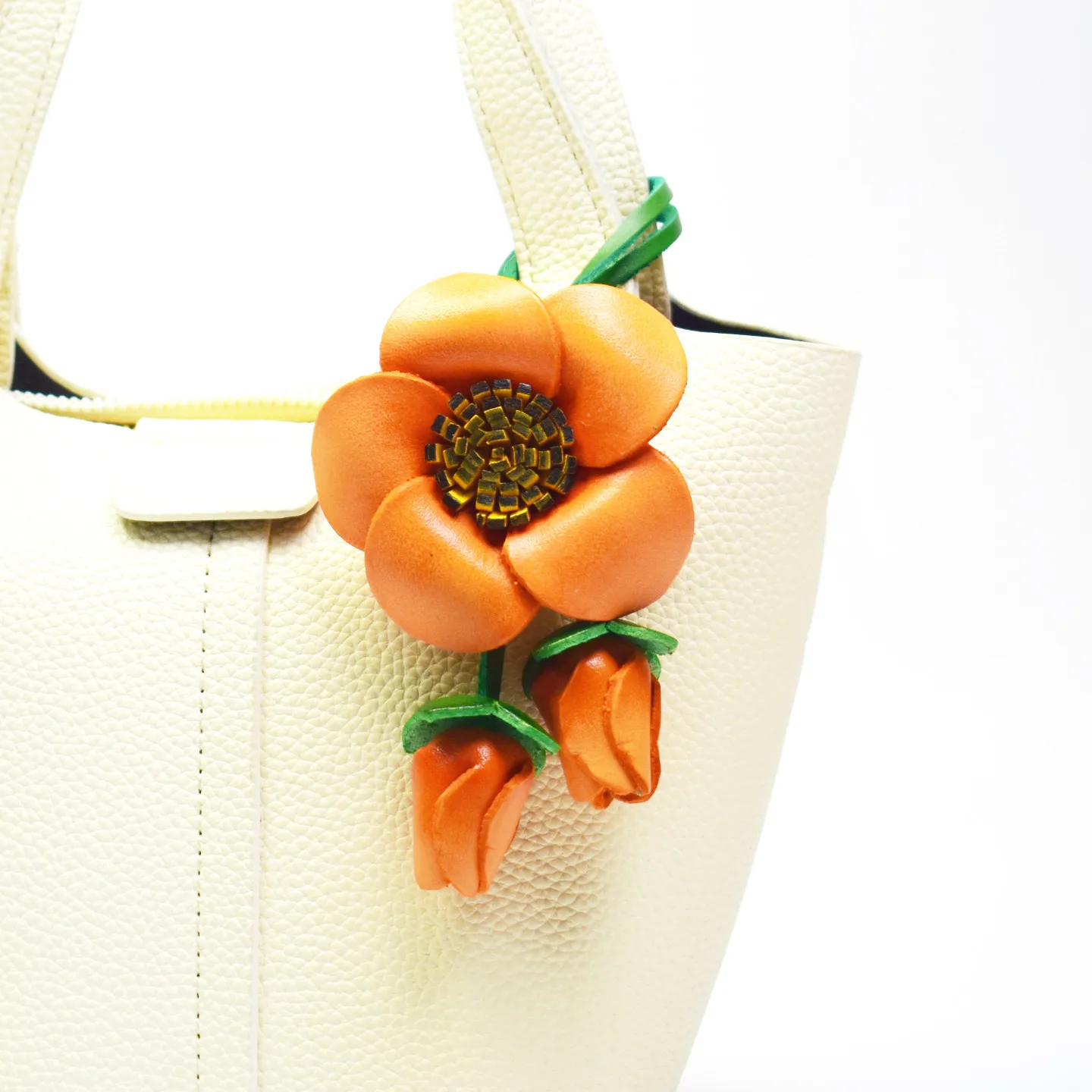 Genuine Leather Sunflower Pendant Bag Charm Purple Flower Keychain Bag Pendant Decoration High Luxury Girl Gift Bags Accessories