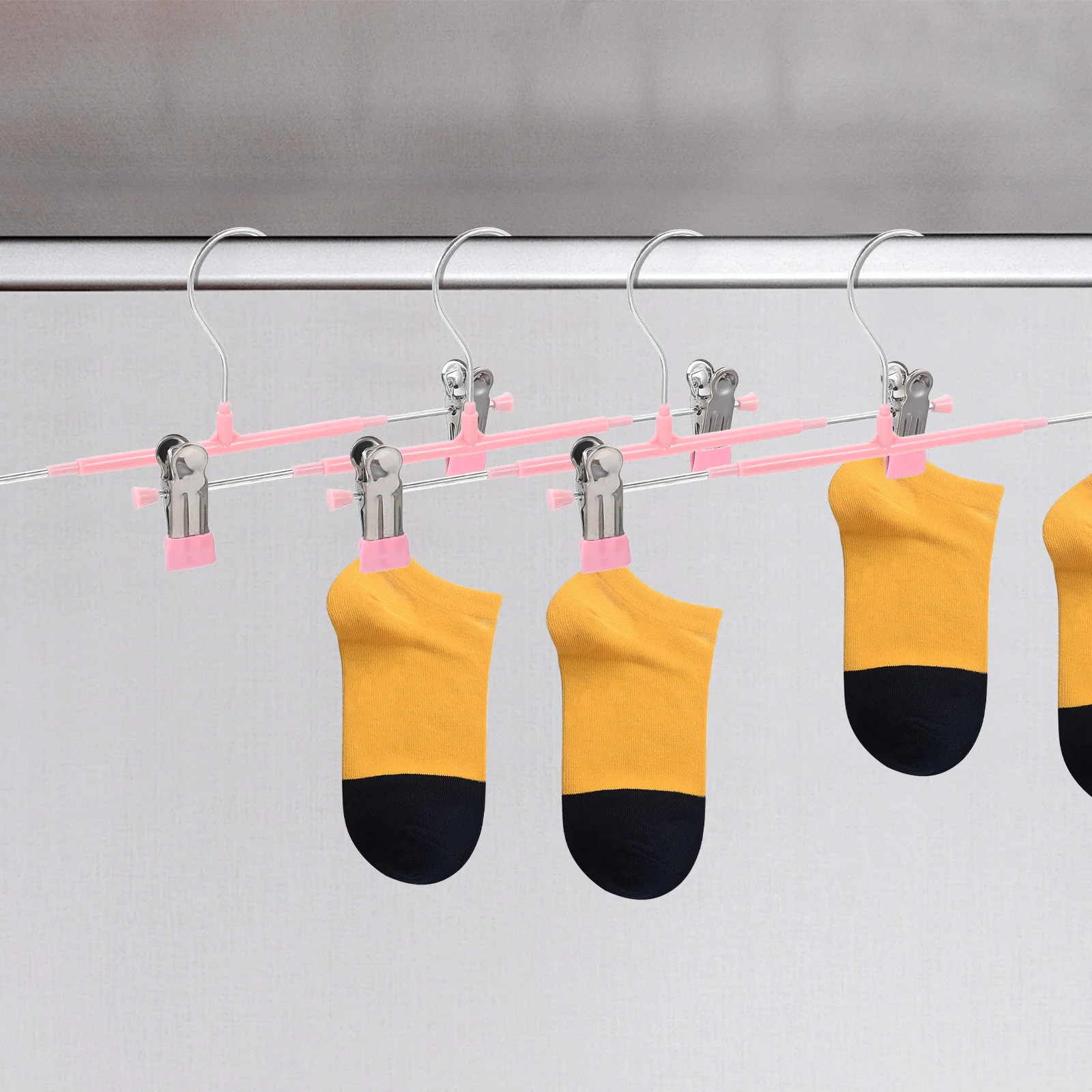 

10Pcs Practical Anti-Skid Metal Pants Hangers Durable Skirt Hangers Reliable Clip Hangers Household Clothing Hangers