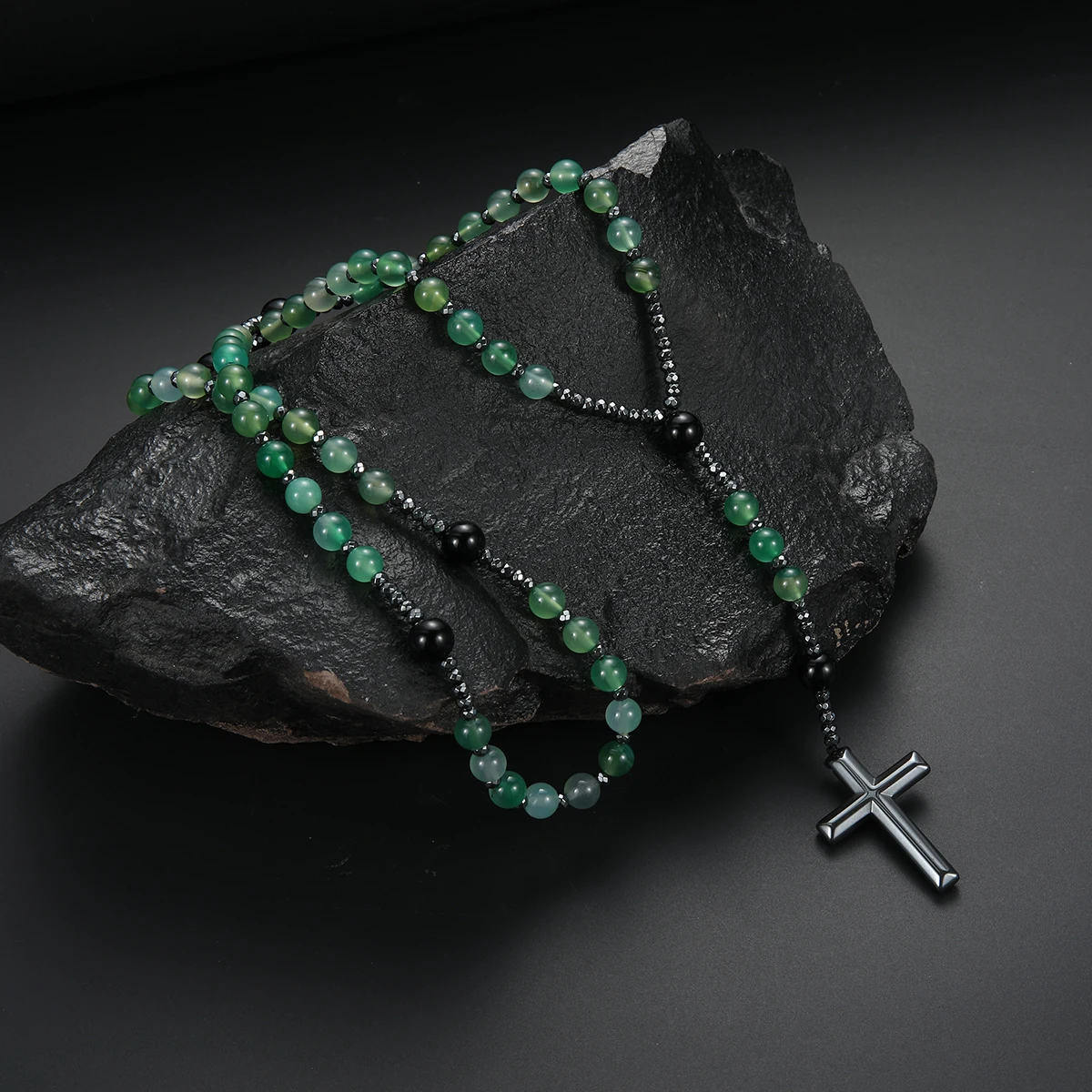 Modischer Edelstein, lila und grün, runde Perlen, Perlen, Kreuz-Anhänger, Rosenkranz-Halskette für Männer und Frauen, Gebetsgeschenk – Detail 6