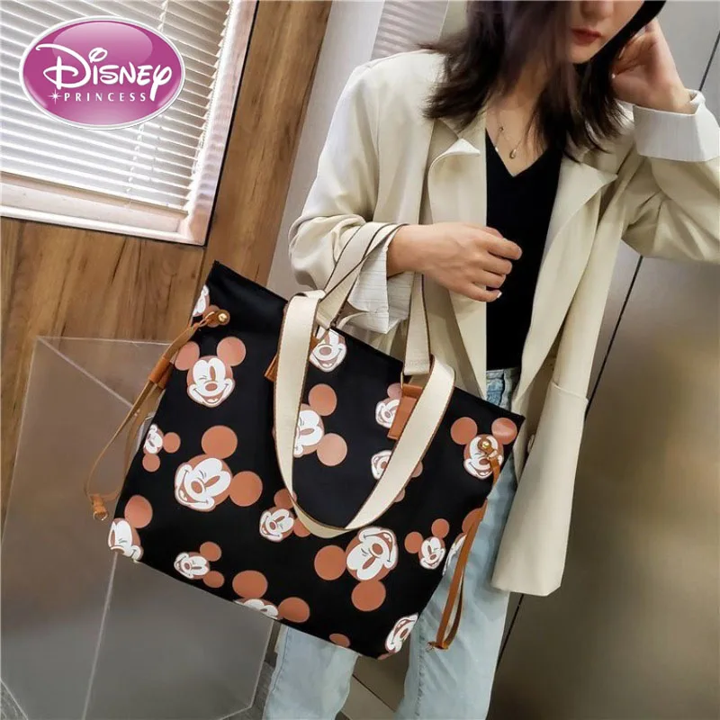 Disney Mickey\'s New Large Capacity Women\'s Travel Canvas Bag Canvas Bag Fashion Casual Travel Mummy Bag