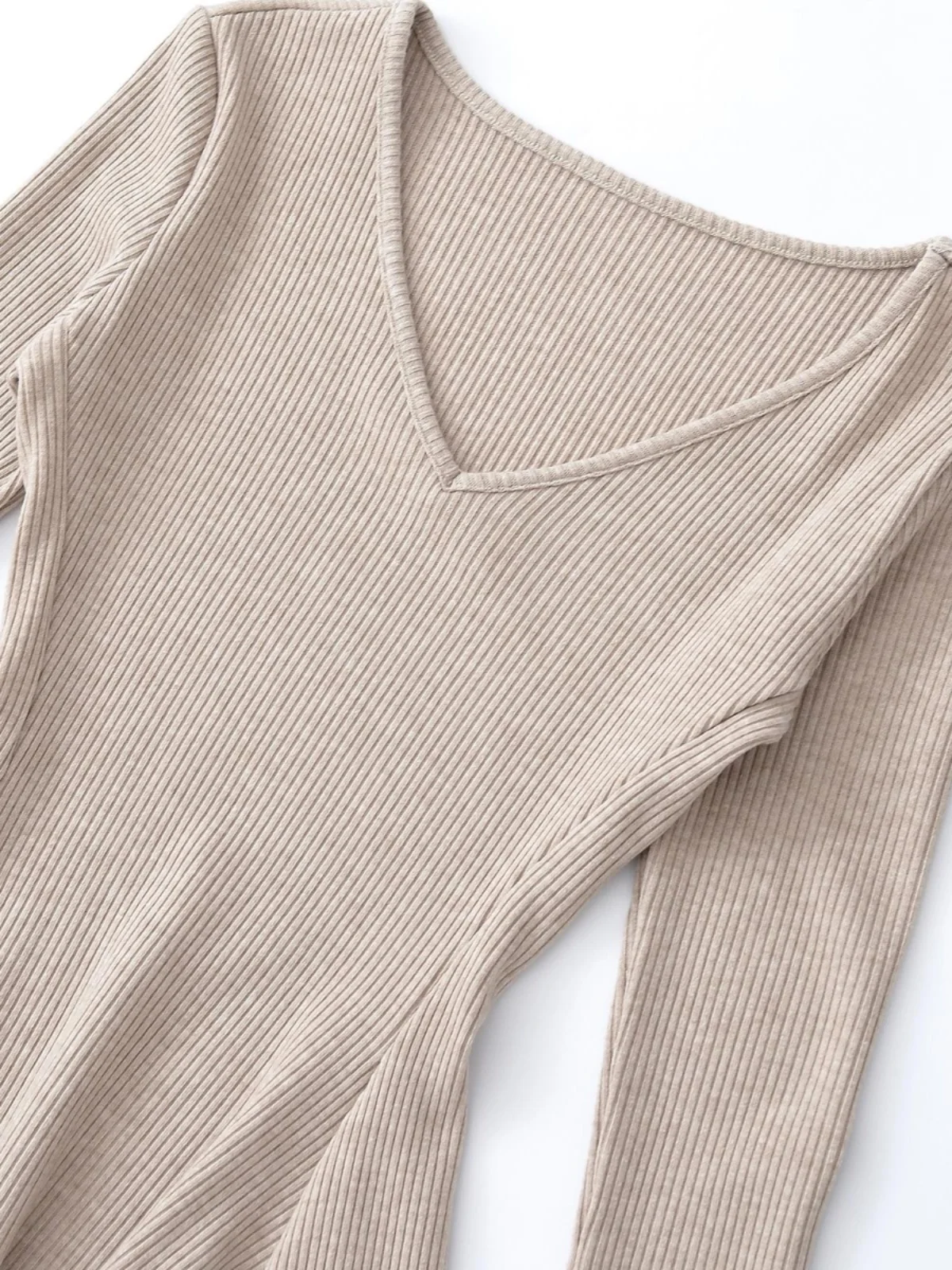 Romantic  Color Knitted ort Dr Women's Slimming V-Ne Long Sve Vest A-Line Skirt High Waist Commute Sle Sprin...