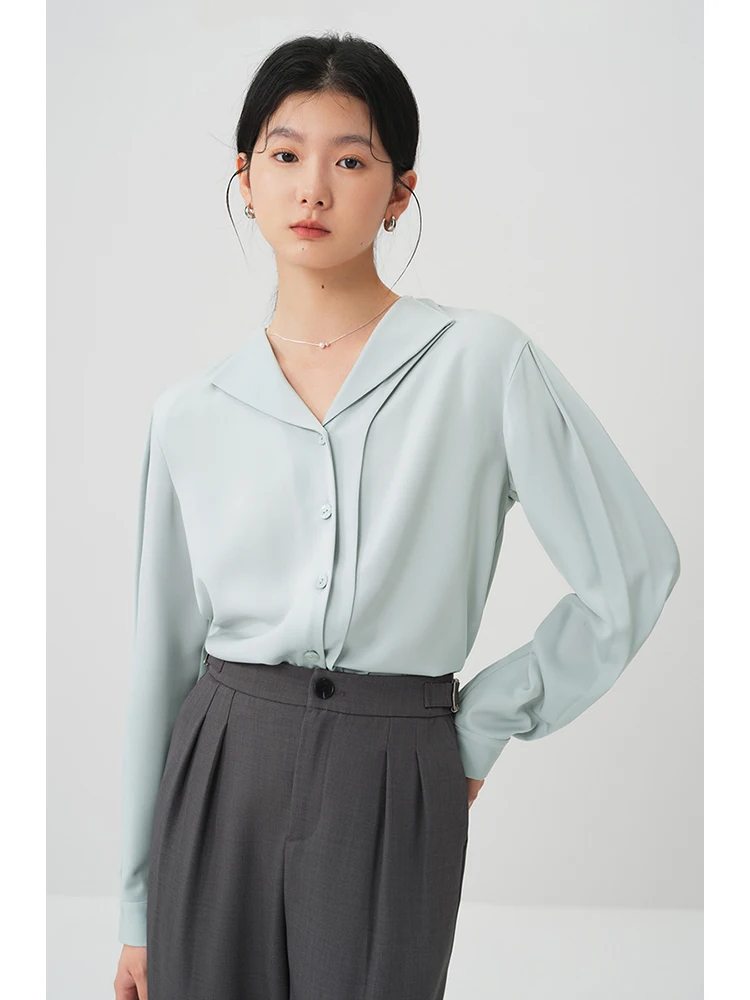 ZIQIAO Asymmetrical Lapel Design Spring Shirt for Women 2024 New Style French Commuter Early Spring Top Shirts for Female