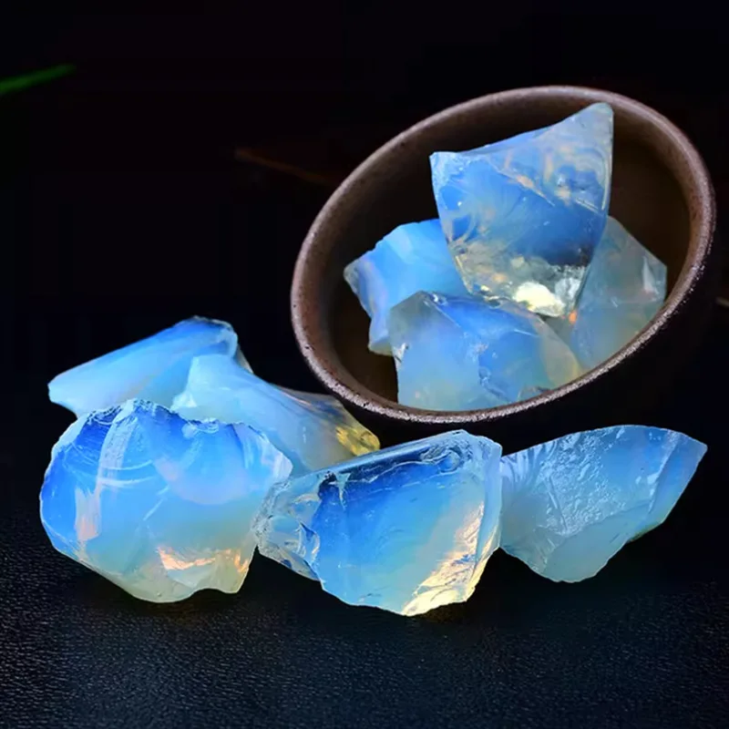 Crystal Opalite Raw Stone Natural Aromatherapy Diffuser Stone For Home Decor & Fish Tank Landscaping Ornament Gift