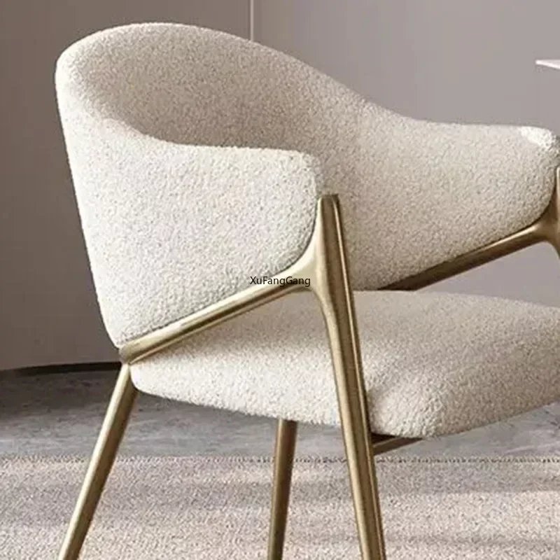 Unique Upholstered White Dining Chair Nordic Velvet Indoor Designer Lounge Chair Balcony Silla Comedor Furniture Lounge Chair