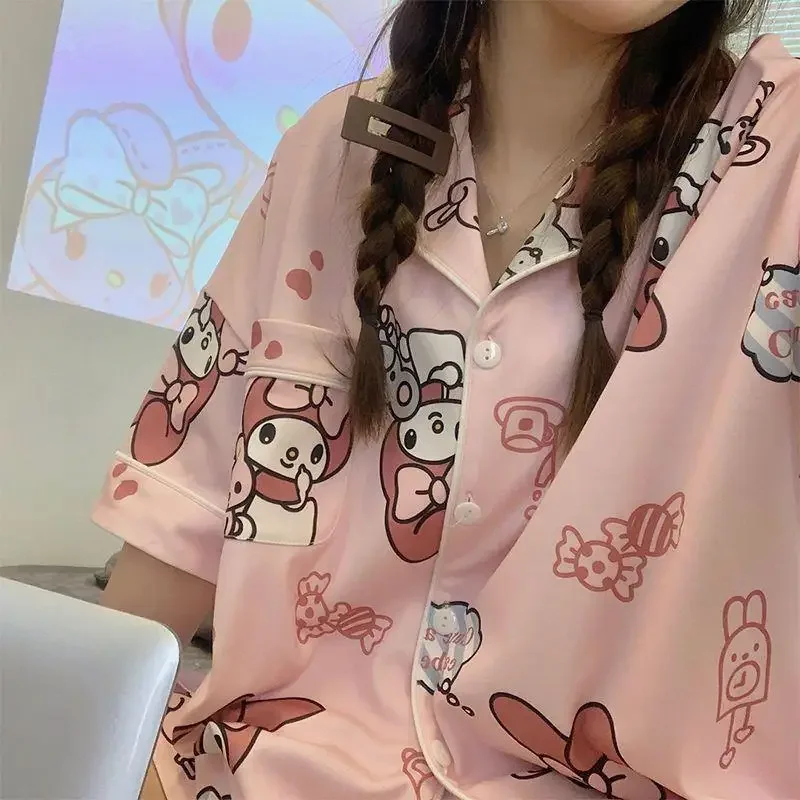 Sanrio neue Melodie Seide Pyjamas Frauen niedlichen Cartoon lässig und bequem cool atmungsaktiv leichte Home Frauen Pyjamas